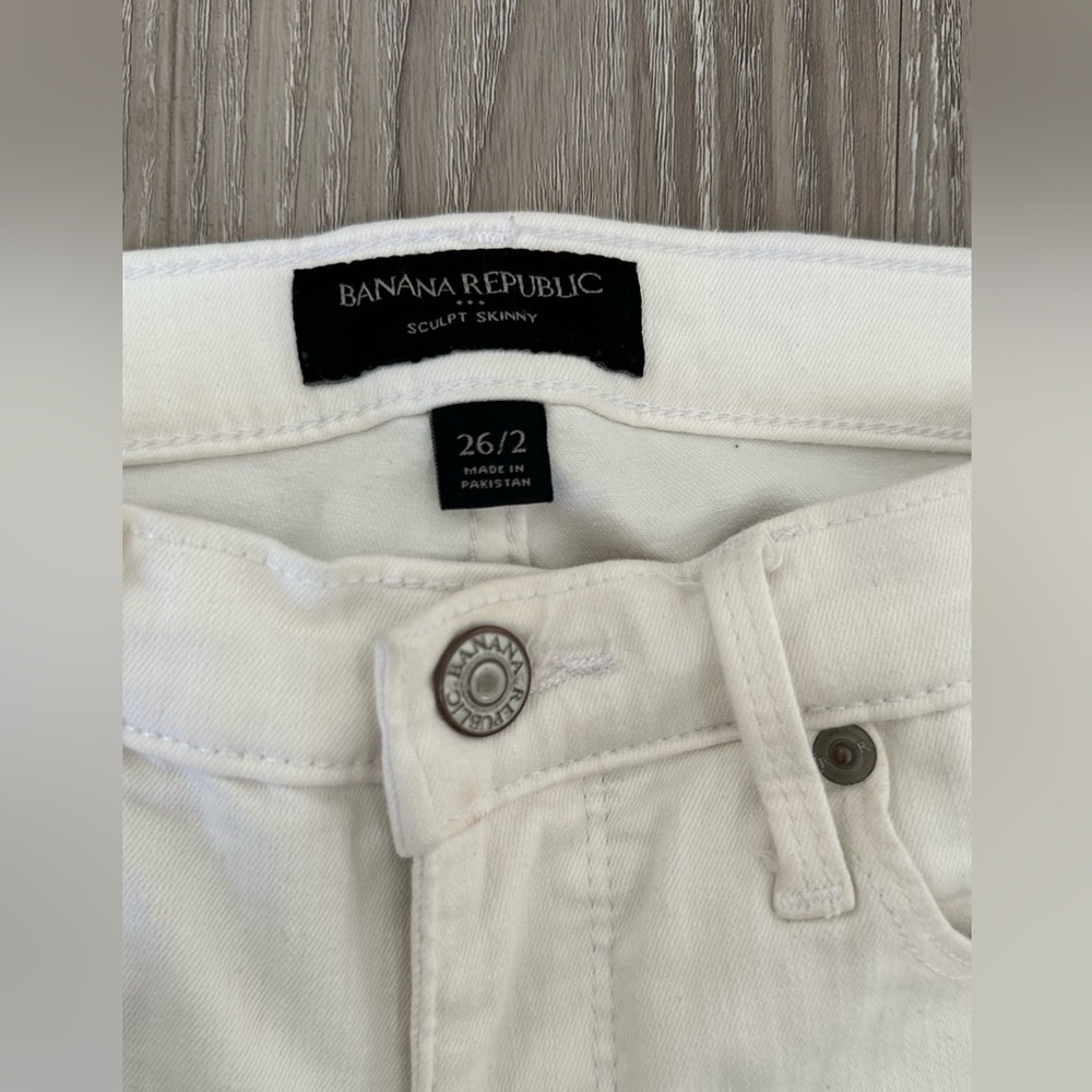 Women’s Banana Republic Sculpt Skinny White Jeans, size 26/2 - Picture 4 of 5